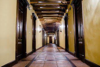 Donfadrique Restaurante Hotel Alba De Tormes Exterior photo